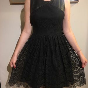 Jessica Simpson dress